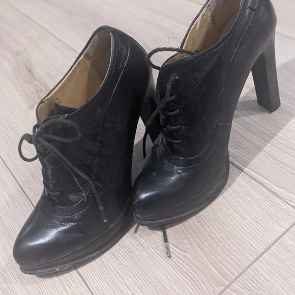 Nine West Genuine Leather Booties - Size 7.5 - Picture 5 of 6